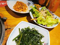 -唯成•韩国炭火烤肉 유성고기