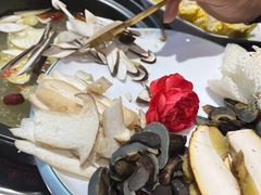 -野菌皇海景野生菌火锅(滨海大道店)
