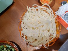 -黔有有贵州酸汤夺夺粉火锅(五味十字店)