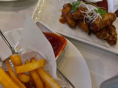 -WOLFGANG PUCK KITCHEN & BAR(迪士尼小镇店)