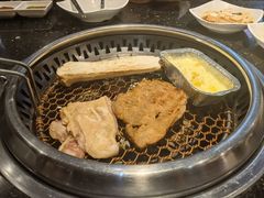 -木槿花韩式炭烤·熟成肉工坊(孙文东路店)