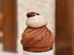 -VERIE BAKEHOUSE