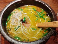 -良米山·云南野生菌过桥米线(上海首店)