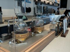 -星巴克(上海虹桥南丰城办公楼店)