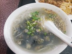 蚵仔线面-建国蚵煎蚵面