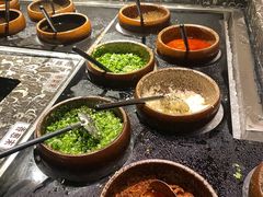 -湊湊火锅·茶憩(南京东路悦荟店)