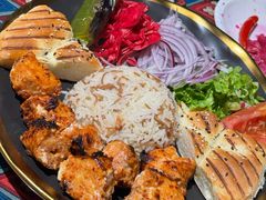 -梅夫娜土耳其餐厅.清真HALAL