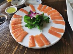 -醉美东江·三文鱼·烧鸡公