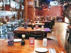 大堂-1886德国汽车餐厅(外滩十六铺码头店)