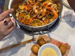 -七欣天香辣蟹火锅(无锡金太湖国际城店)