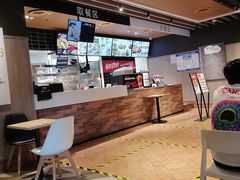 -肯德基(中纬店)