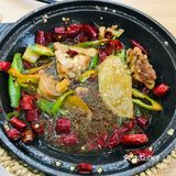 哈哈哈下也不想来吃的黄焖鸡