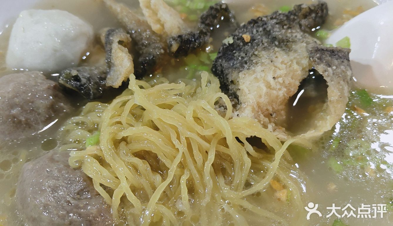 后来说没有粉换了个面(面是咸水面)，还不错，我比较喜欢