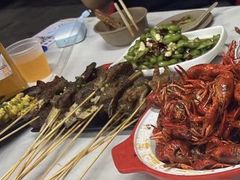 -不夜天烧烤牛骨头(南湖店)