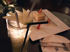 -LONG BAR 廊吧(外滩华尔道夫酒店)