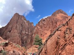 -天山神秘大峡谷