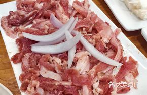 Freshly Mixed Beef Tendons