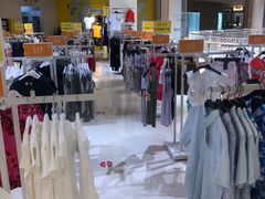 -BIGOFFS 超级折扣(仁恒伊势丹店)