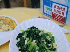 -鹏城人家海鲜酒家·23年老字号(较场尾店)