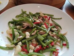 -赶海部落海鲜城(海阳路店)