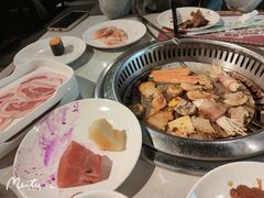 -汉金城海鲜烤肉自助百汇(威海威高广场店)