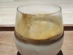 -手心咖啡