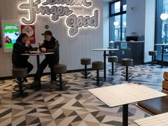 大堂-肯德基(杭州复兴店)