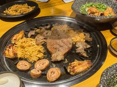 -那胡同里的小烤肉馆(开发区万达店)