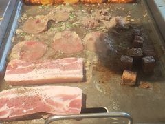 -赞酱川式烤肉(蜀都万达店)
