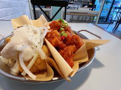 炸鸡一半一半-富乐满韩国正宗炸鸡韩国料理(虹泉路店)