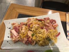 酸菜五花肉-一家东北烤肉(华大店)