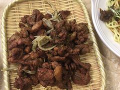 阿魏菇炒烤羊肉-楼兰印象(朝外店)