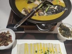 -洈水谣 · 地道荆州松滋菜(菱角湖公园店)