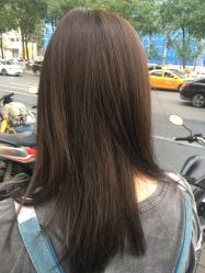 -E.L.K造型momopark店