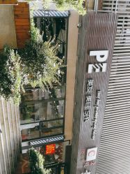 -PE SALON