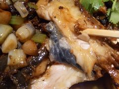 -辣尚瘾·烤鱼·新川菜(交大直营店)