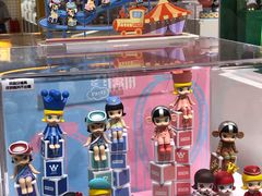 -泡泡玛特POPMART(上海环球港店)