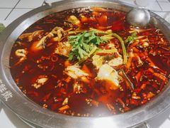 -蛙一刀·麻椒鱼火锅(金仙桥店)