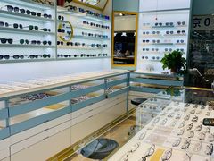 -潘多拉眼镜·蔡司依视路明月(潘家园店)