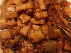 -大中华希尔顿酒店-念自助餐·嗨啤·小龙虾