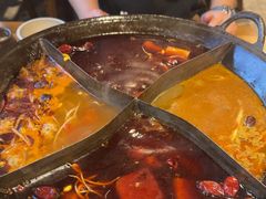 -白乐天毛肚火锅馆(南滨路店)