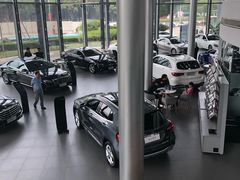 -宁波之星奔驰4S店(海曙店)