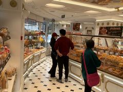 -85度C(生甜甜圈研究工坊·上海平凉店)
