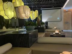-新盈光·云会所(百丈东路店)