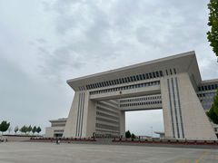 -霍尔果斯国门景区