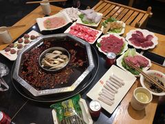-锅首鲜品火锅(鸳鸯店)