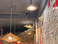 -三里屯土灶炖公鸡地锅鸡(江东店)