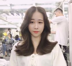 点击看大图 -COMO SALON 烫染可茉发型