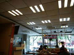 大堂-鑫花溪牛肉米粉(凤凰街创始总店)