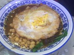 -渝之汇牛肉豌杂面